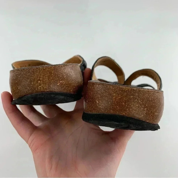 Think womens sandals size 12 43 multicolored floral toe ring - Picture 8 of 15